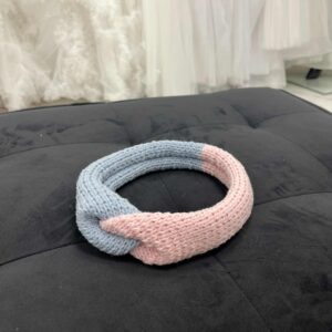 Roosa-sinine rulli hoidev UNI suuruses peapael